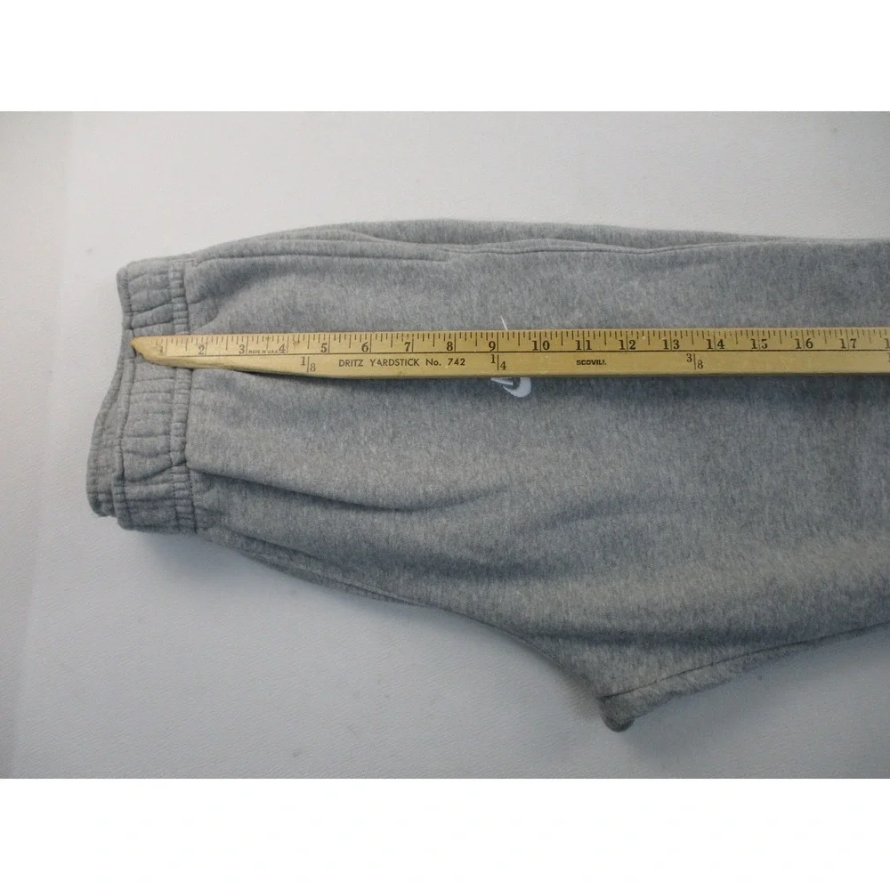 Nike Joggers Mens M Gray Club Fleece Sweatpants BV2671-063 Embroidered Logo